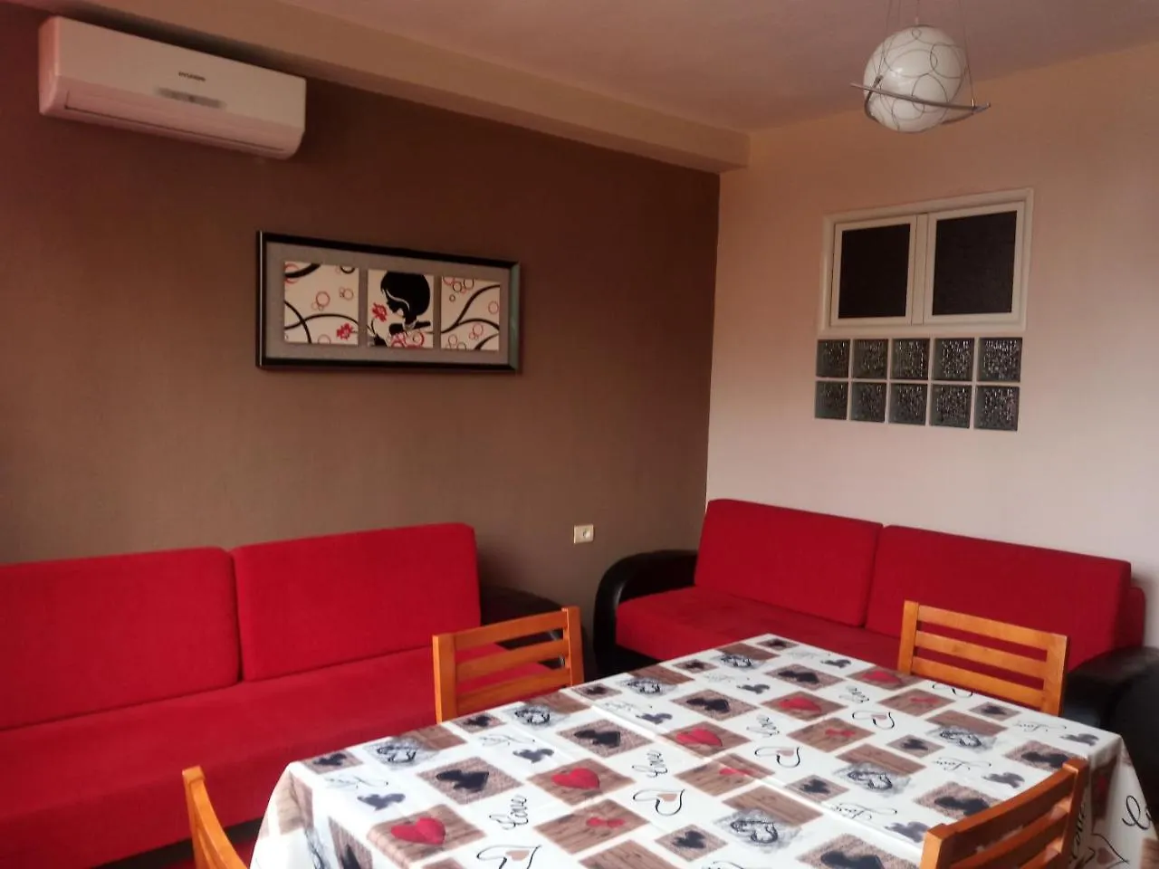 Affittacamere Elio'S Holiday Home Pogradec