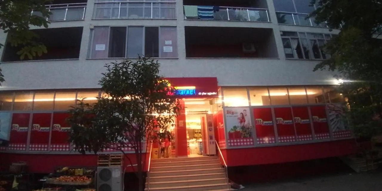 Elio'S Holiday Home Pogradec 0*,