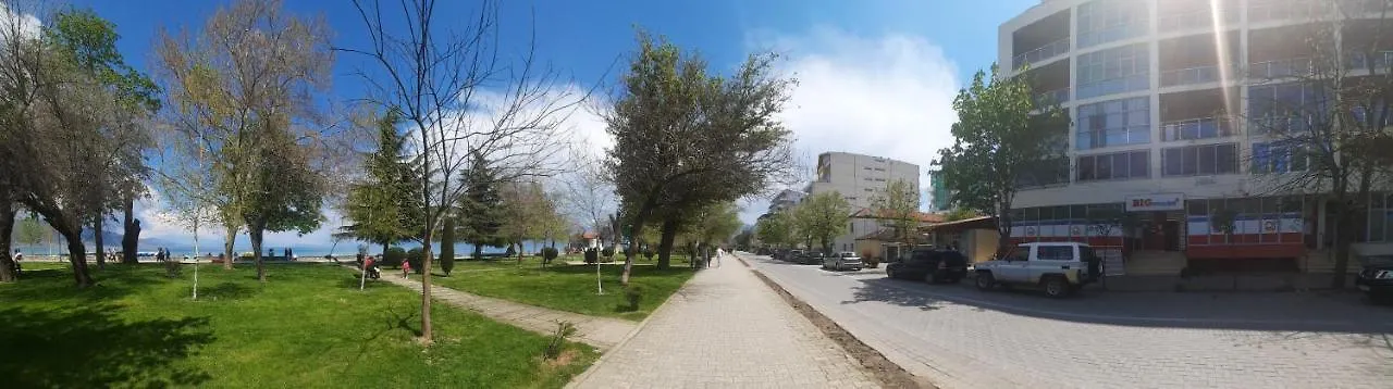 Elio'S Holiday Home Pogradec
